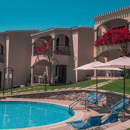 شقة The Fantastic Residenza Badus Two Bedroom Sleeps Six Child Num0818