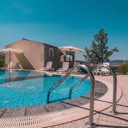 The Fantastic Residenza Badus Two Bedroom Sleeps Six Child Num0818